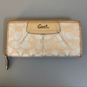 VINTAGE COACH LONG GOLD WALLET